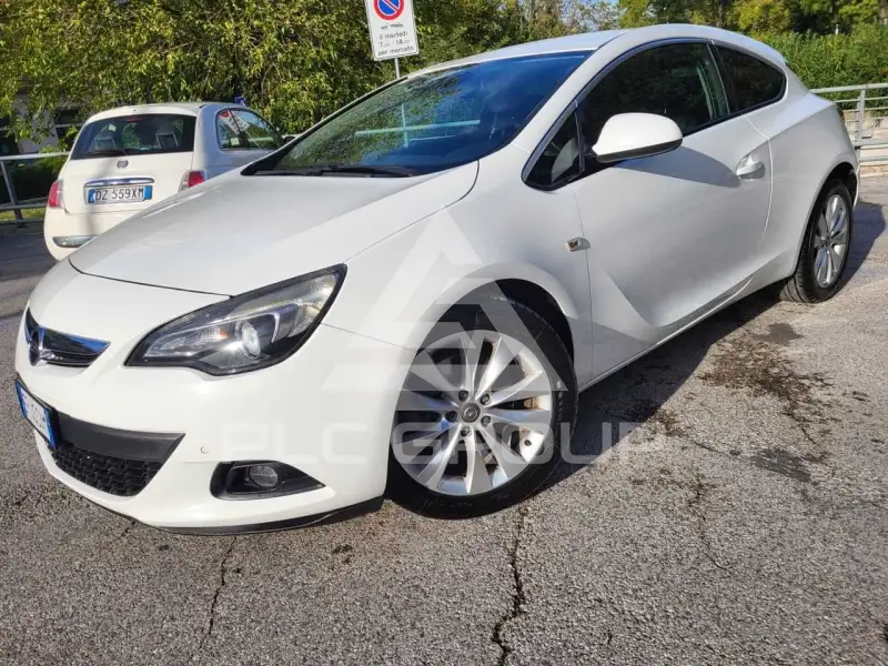 2012 Opel Astra