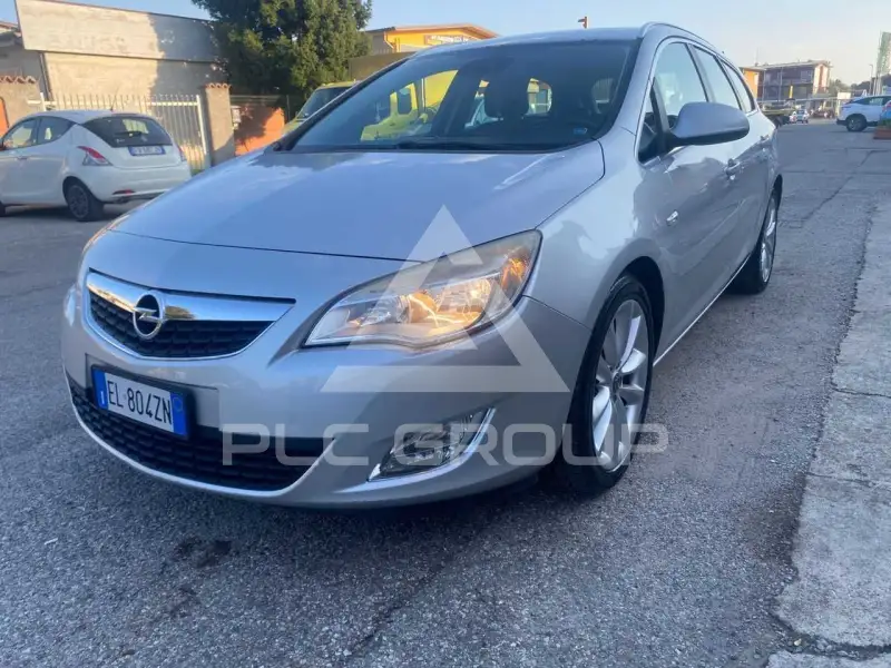 2012 Opel Astra