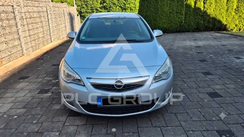 2012 Opel Astra