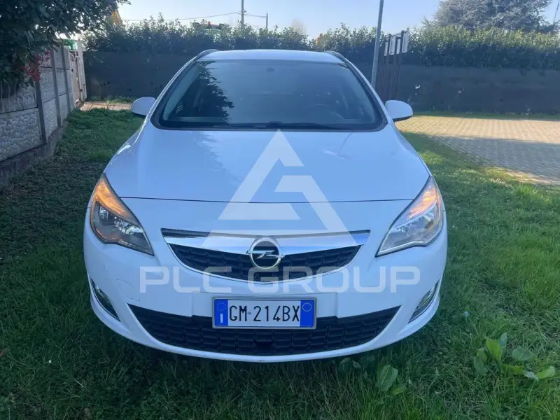 2012 Opel Astra