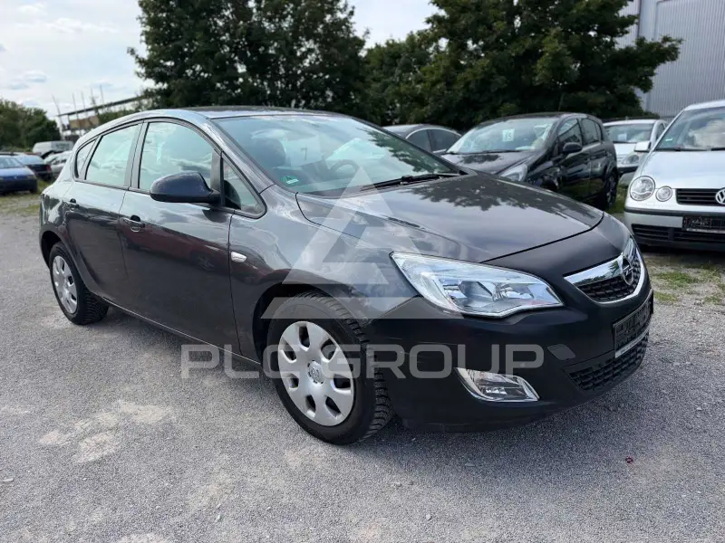 2012 Opel Astra