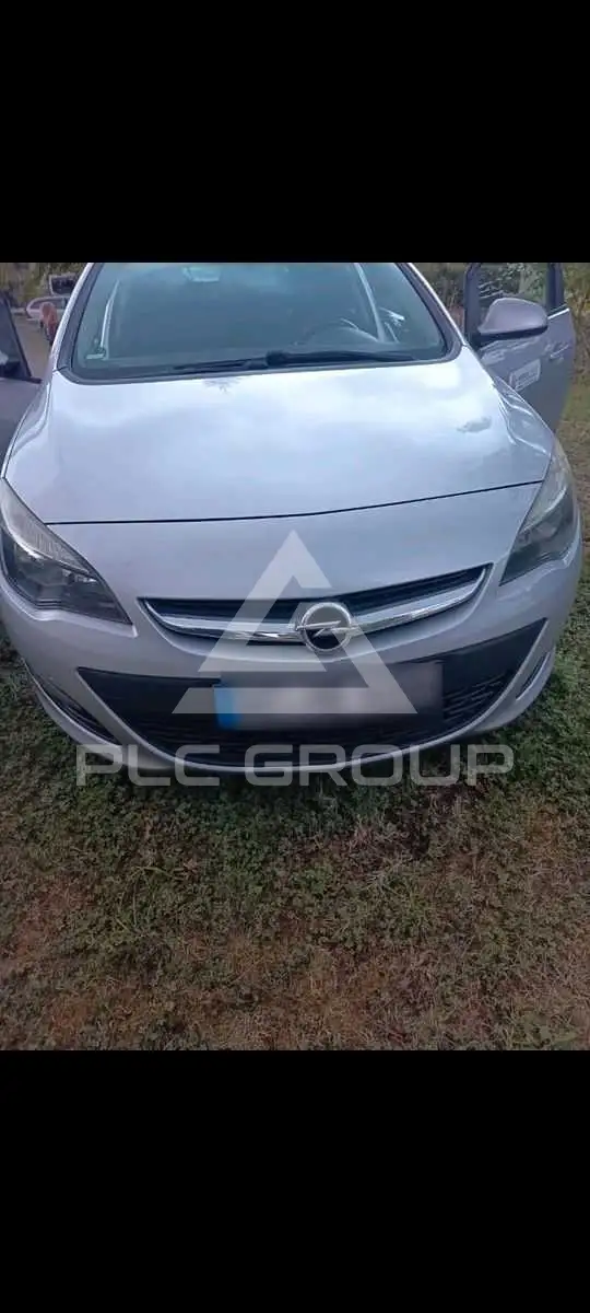 2012 Opel Astra
