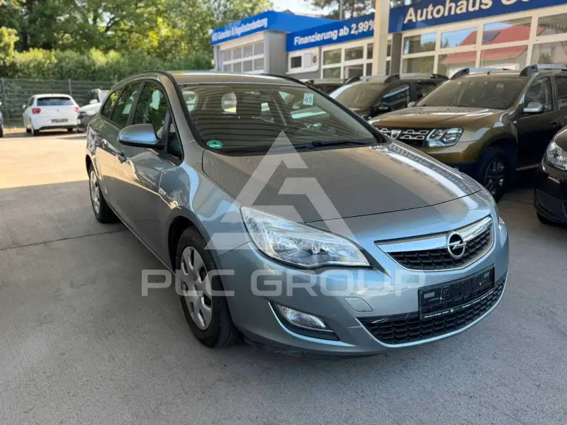 2012 Opel Astra