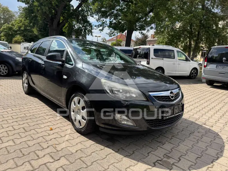 2012 Opel Astra