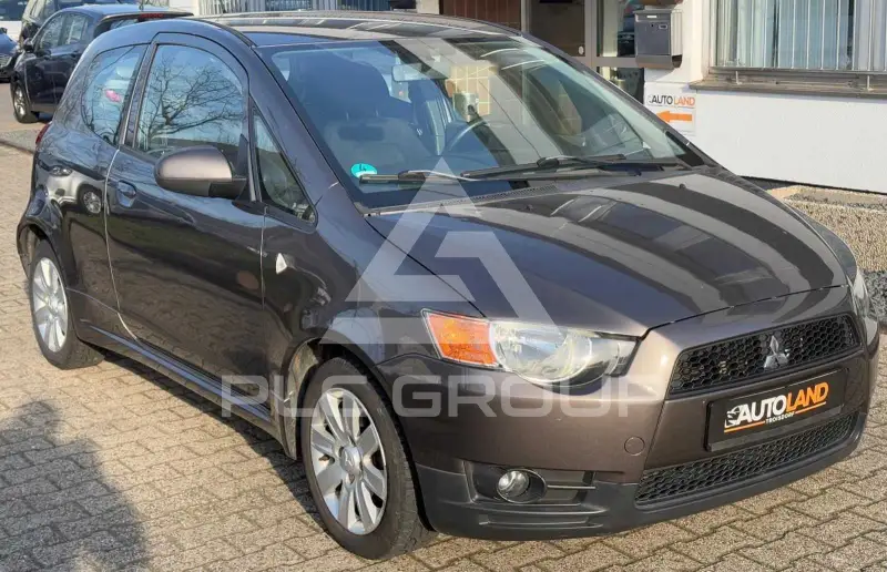 2013 Mitsubishi Colt