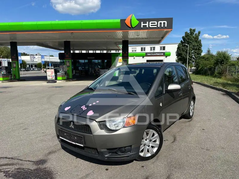 2013 Mitsubishi Colt