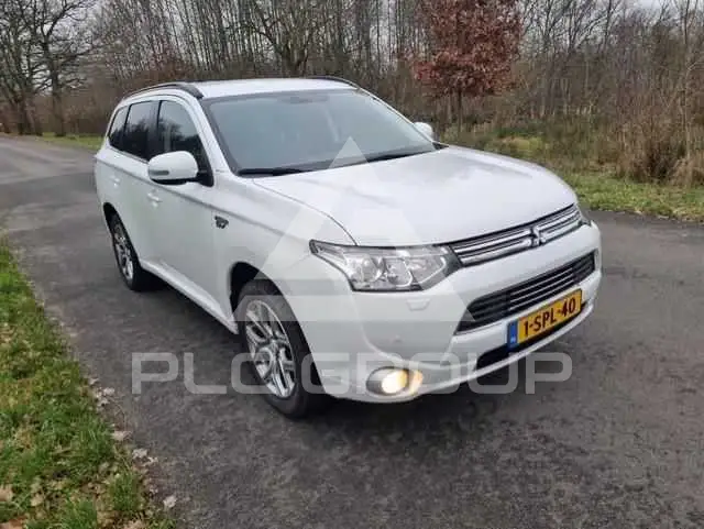 2013 Mitsubishi OUTLANDER
