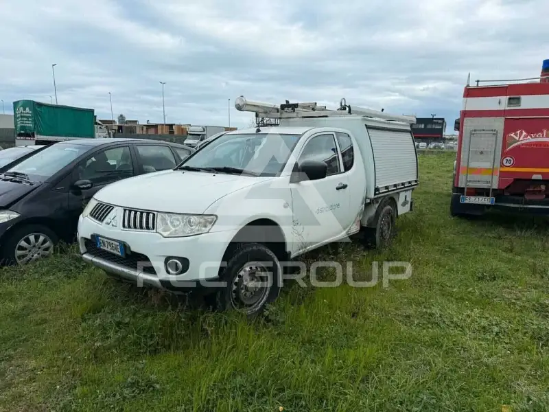 2013 Mitsubishi L200