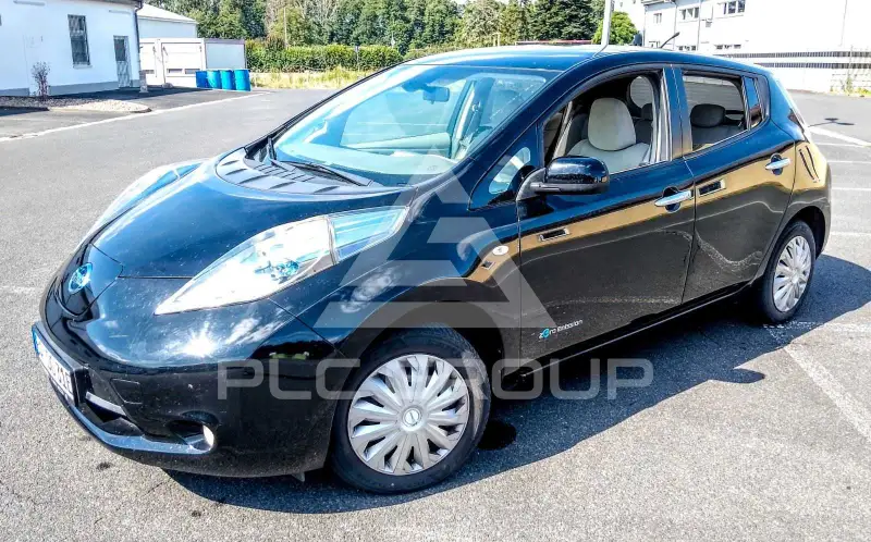 2013 Nissan LEAF