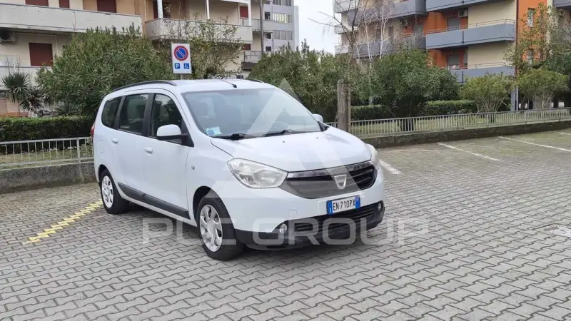 2013 Dacia Lodgy