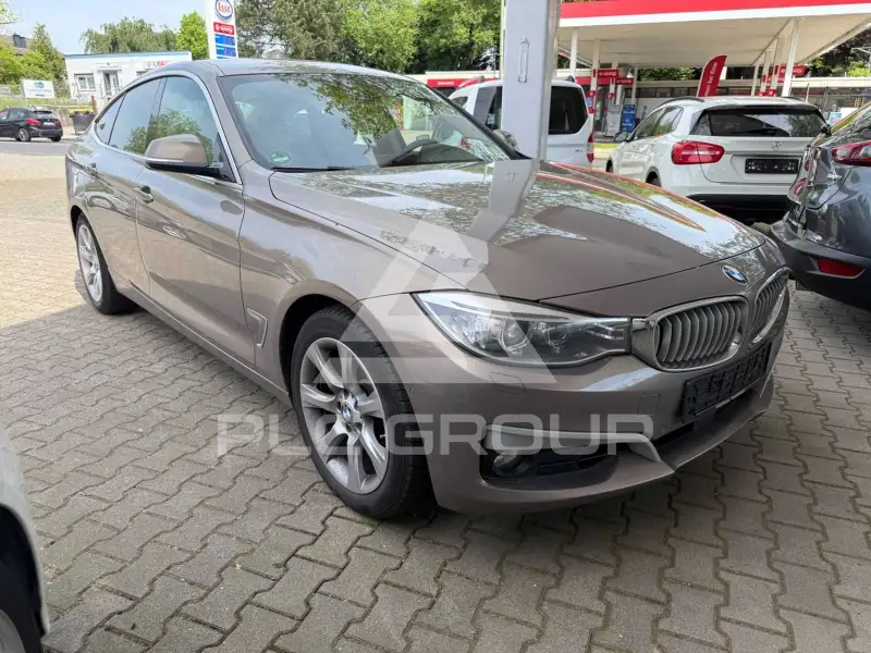 2013 BMW 325