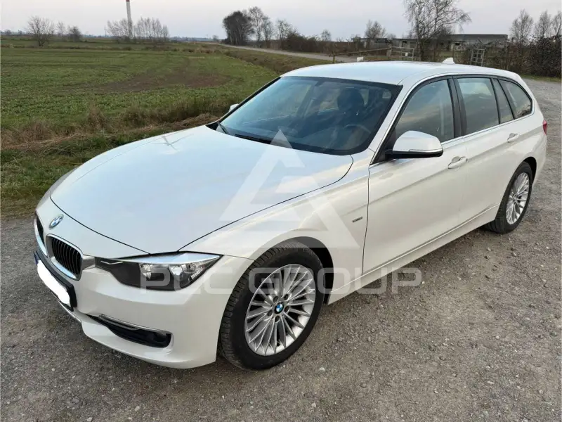 2013 BMW 320