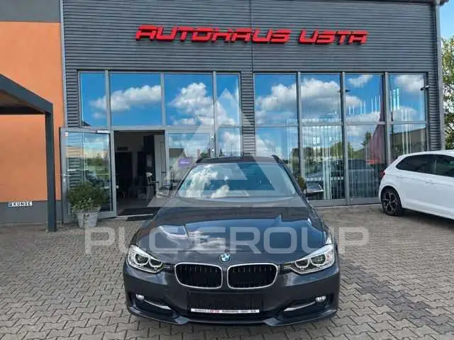 2013 BMW 320
