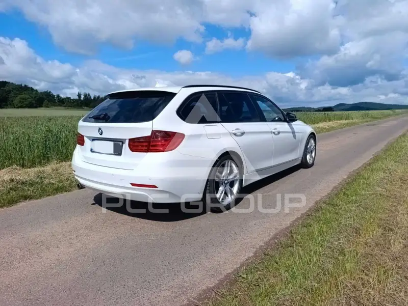 2013 BMW 320