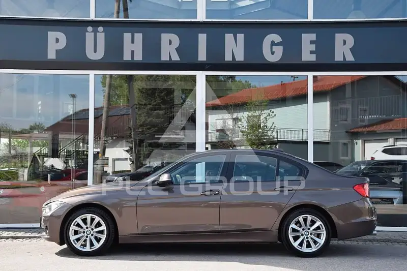 2013 BMW 320