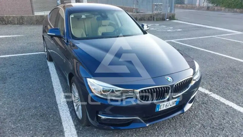 2013 BMW 320