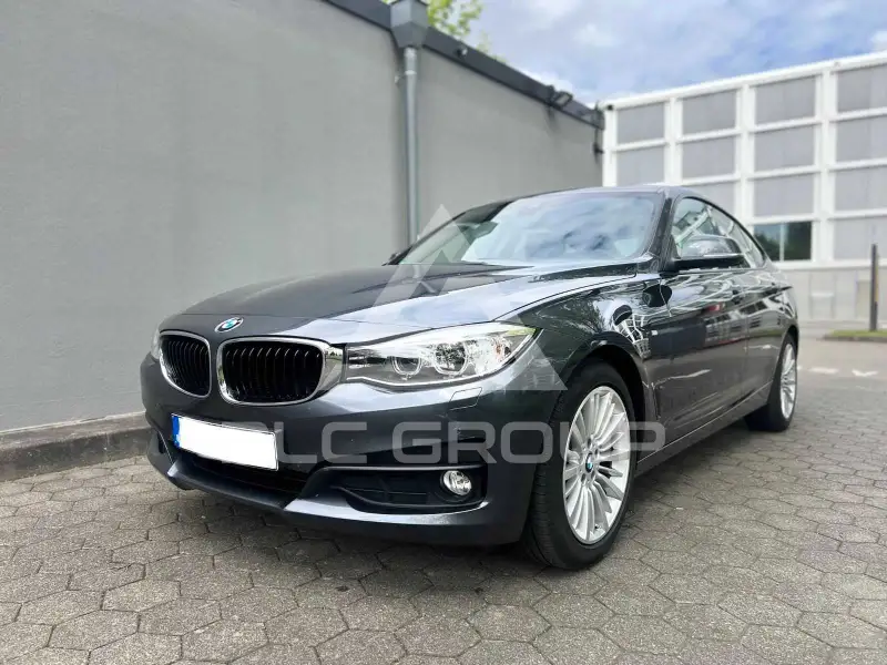 2013 BMW 320