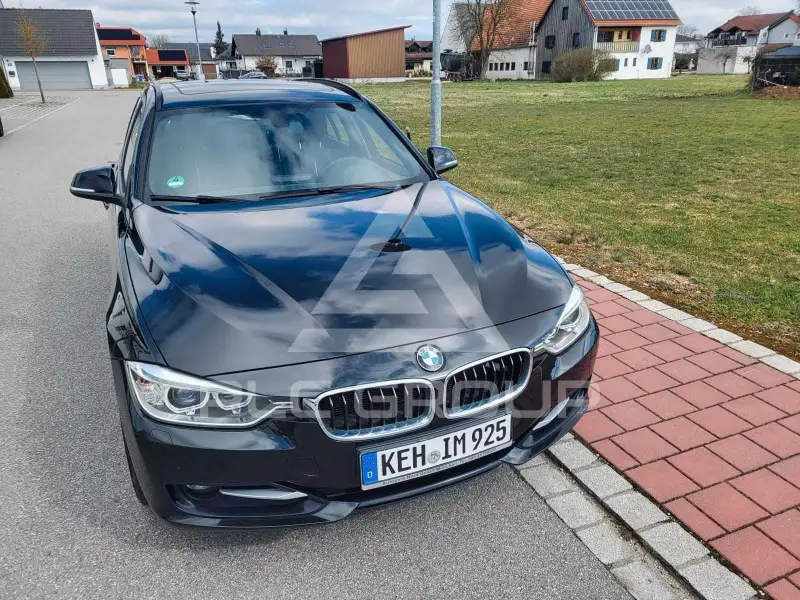 2013 BMW 320