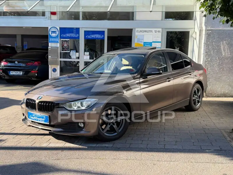 2013 BMW 320