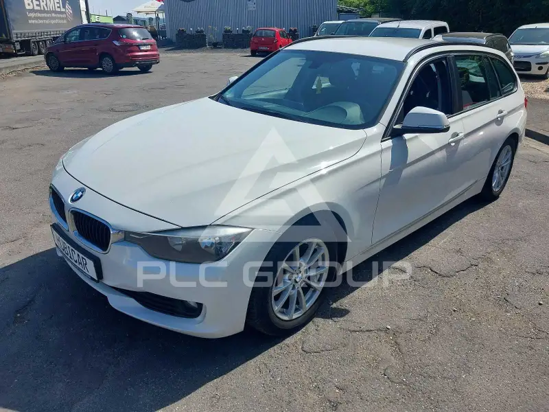 2013 BMW 320