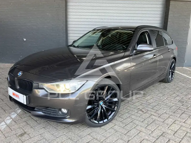 2013 BMW 320