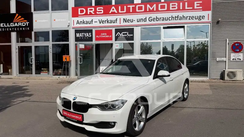 2013 BMW 320