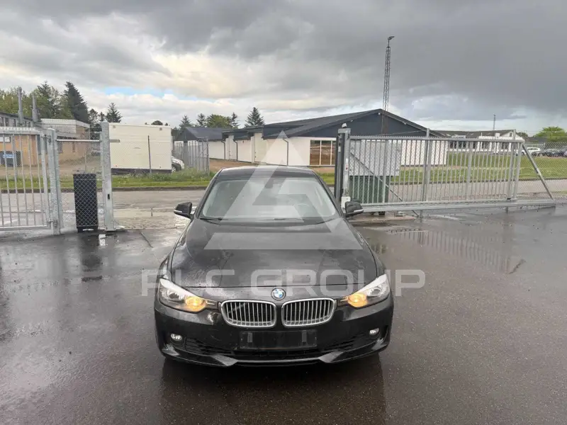 2013 BMW 320