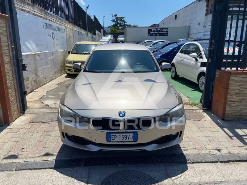 2013 BMW 320