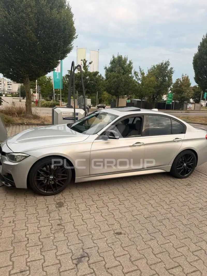 2013 BMW 320