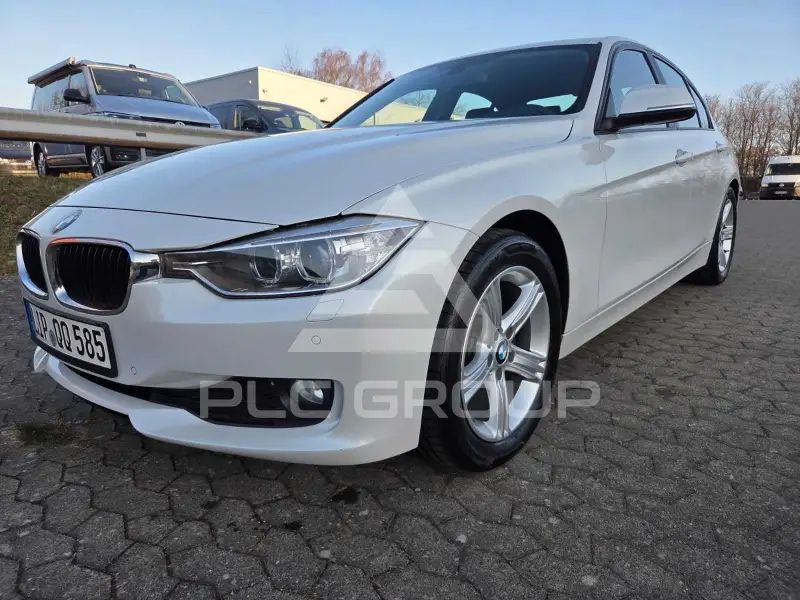 2013 BMW 320