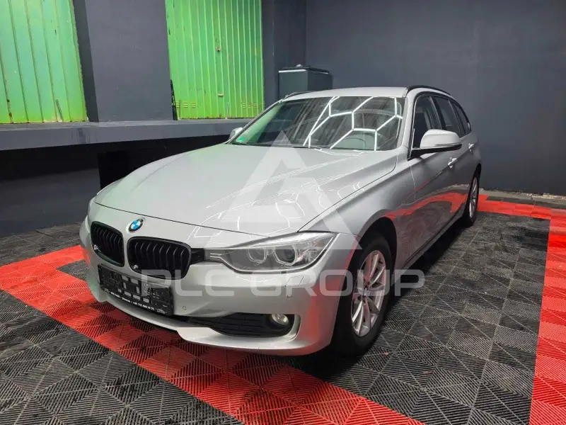 2013 BMW 320