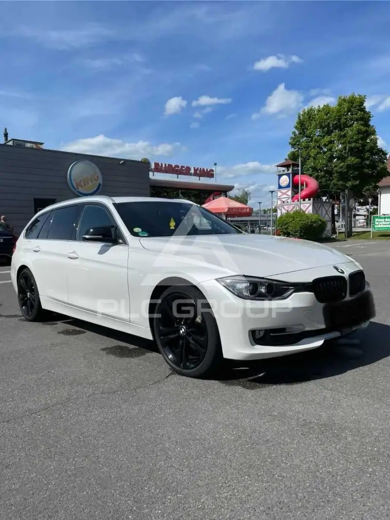 2013 BMW 320