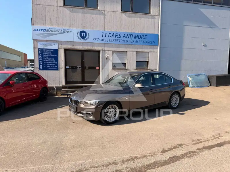 2013 BMW 320