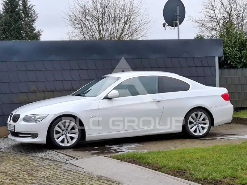 2013 BMW 330