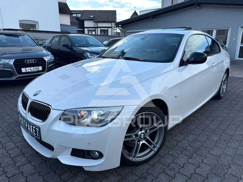 2013 BMW 330