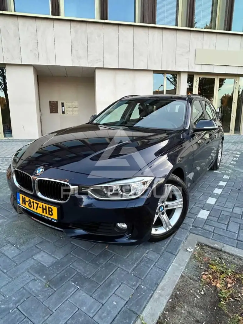 2013 BMW 330