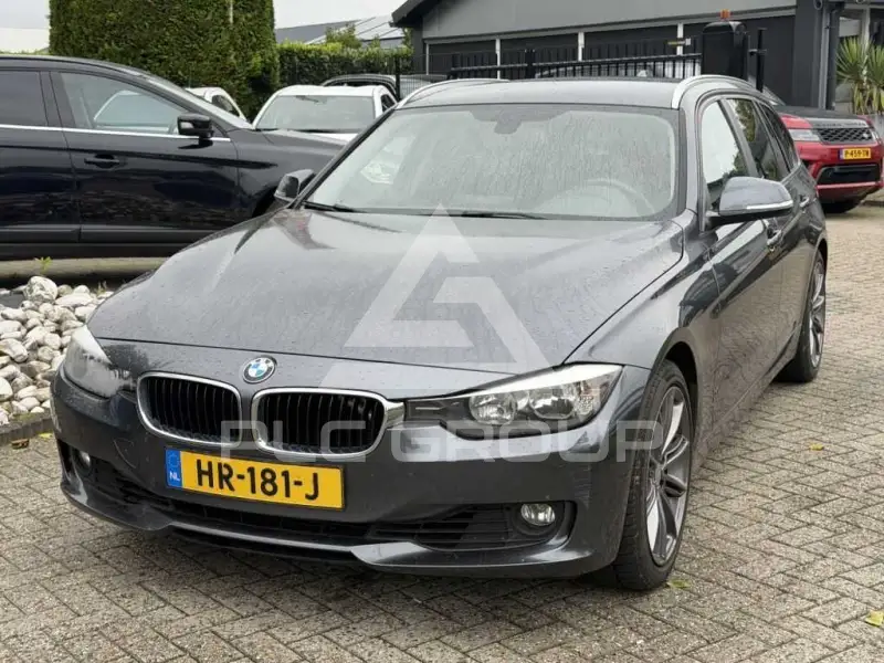 2013 BMW 330