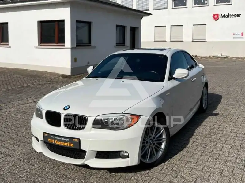 2013 BMW 128