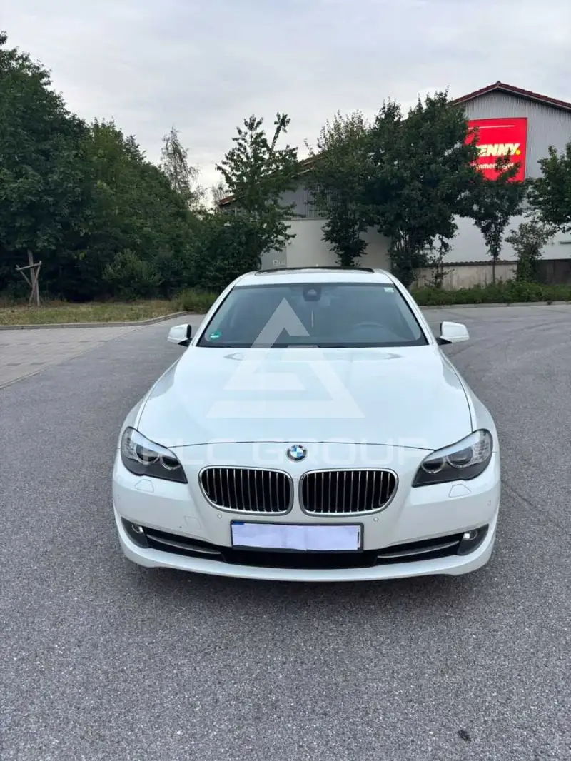 2013 BMW 520