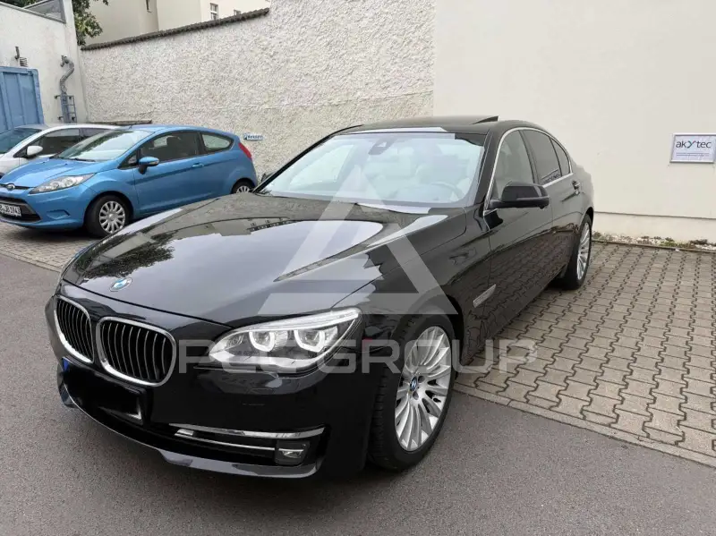 2013 BMW 730