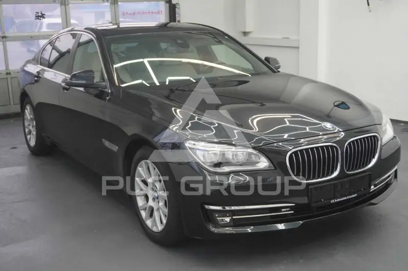 2013 BMW 730