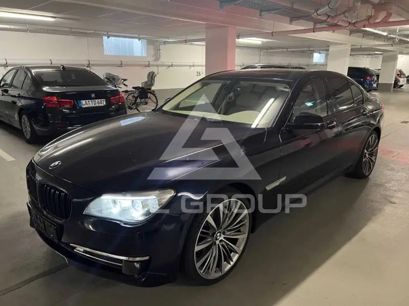2013 BMW 730
