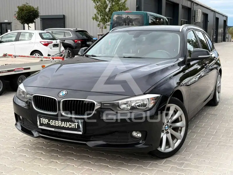 2013 BMW 318