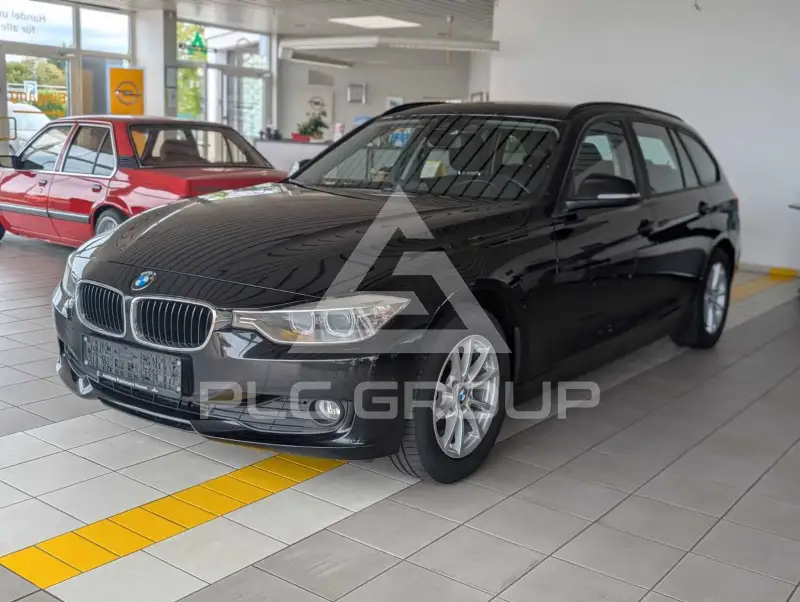 2013 BMW 318