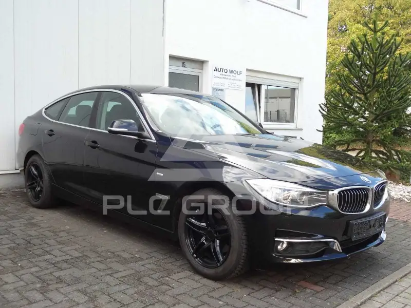 2013 BMW 318