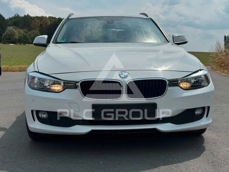 2013 BMW 318