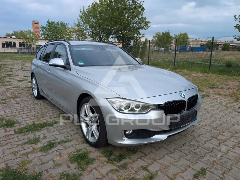 2013 BMW 318