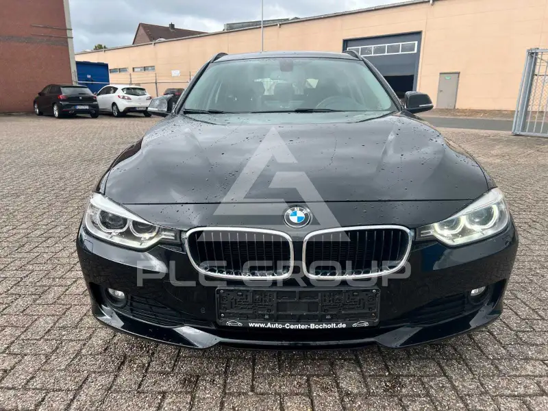2013 BMW 318