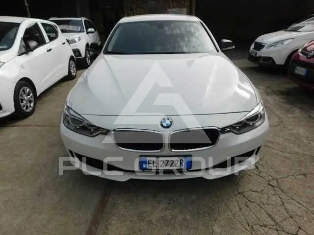 2013 BMW 318