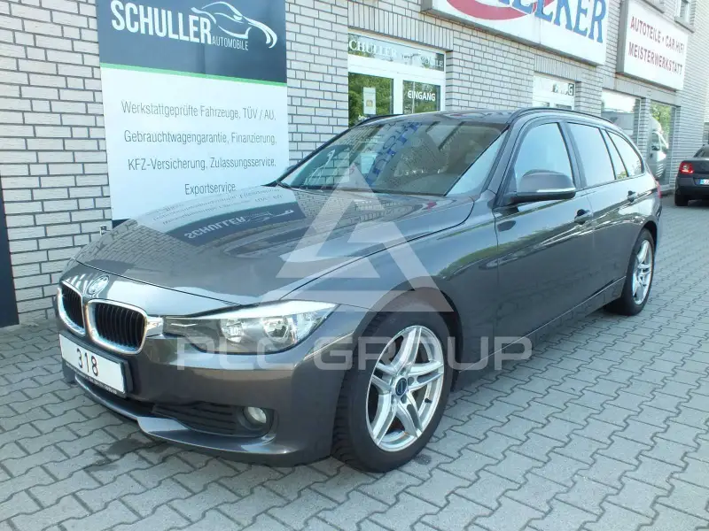 2013 BMW 318